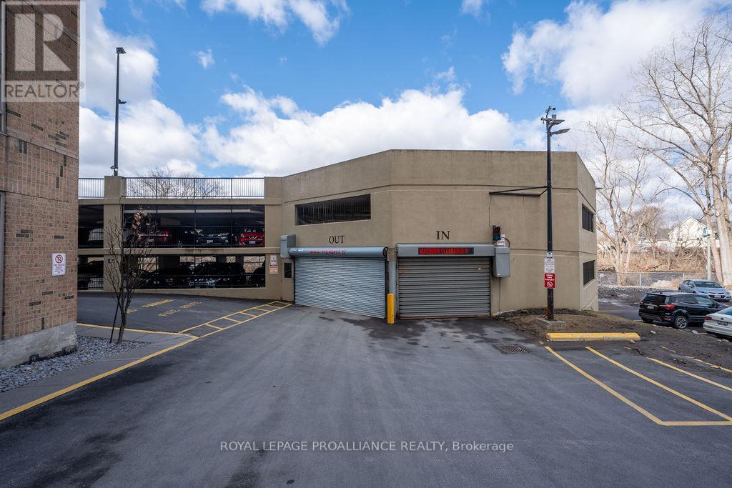 806 - 344 Front St Street, Belleville, Ontario  K8N 5M4 - Photo 29 - X12772306