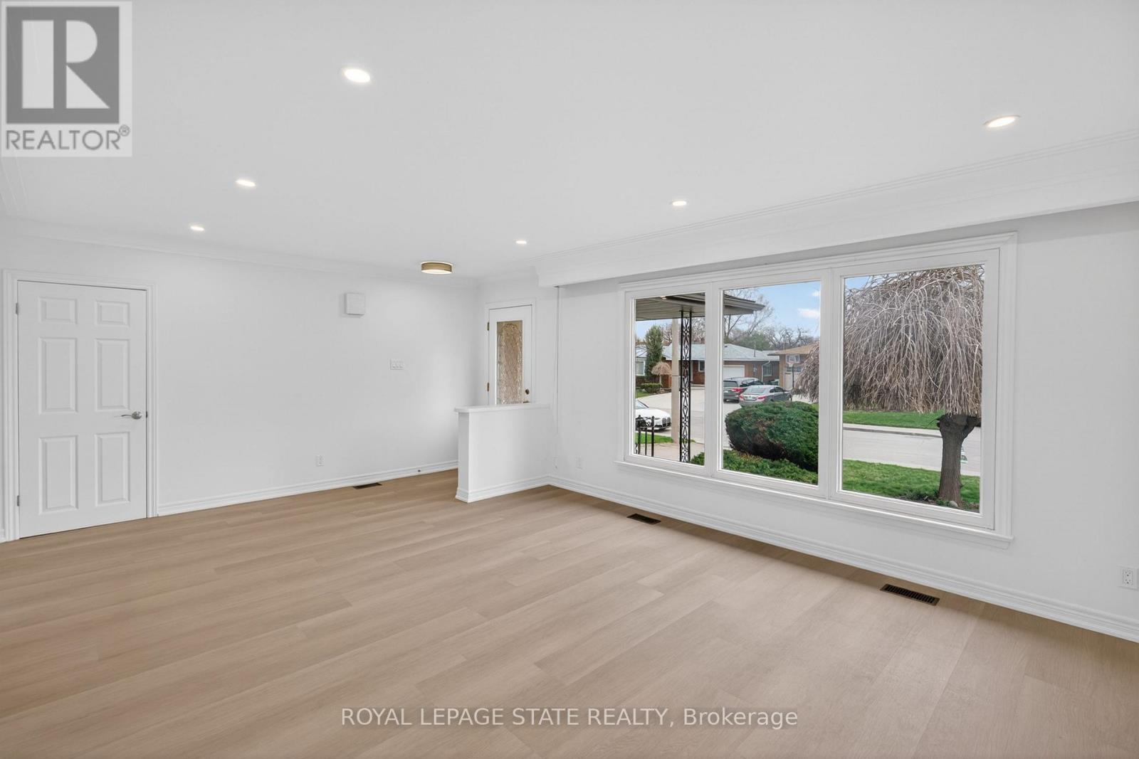 188 Tuxedo Avenue S, Hamilton, Ontario  L8K 2S4 - Photo 10 - X12997900