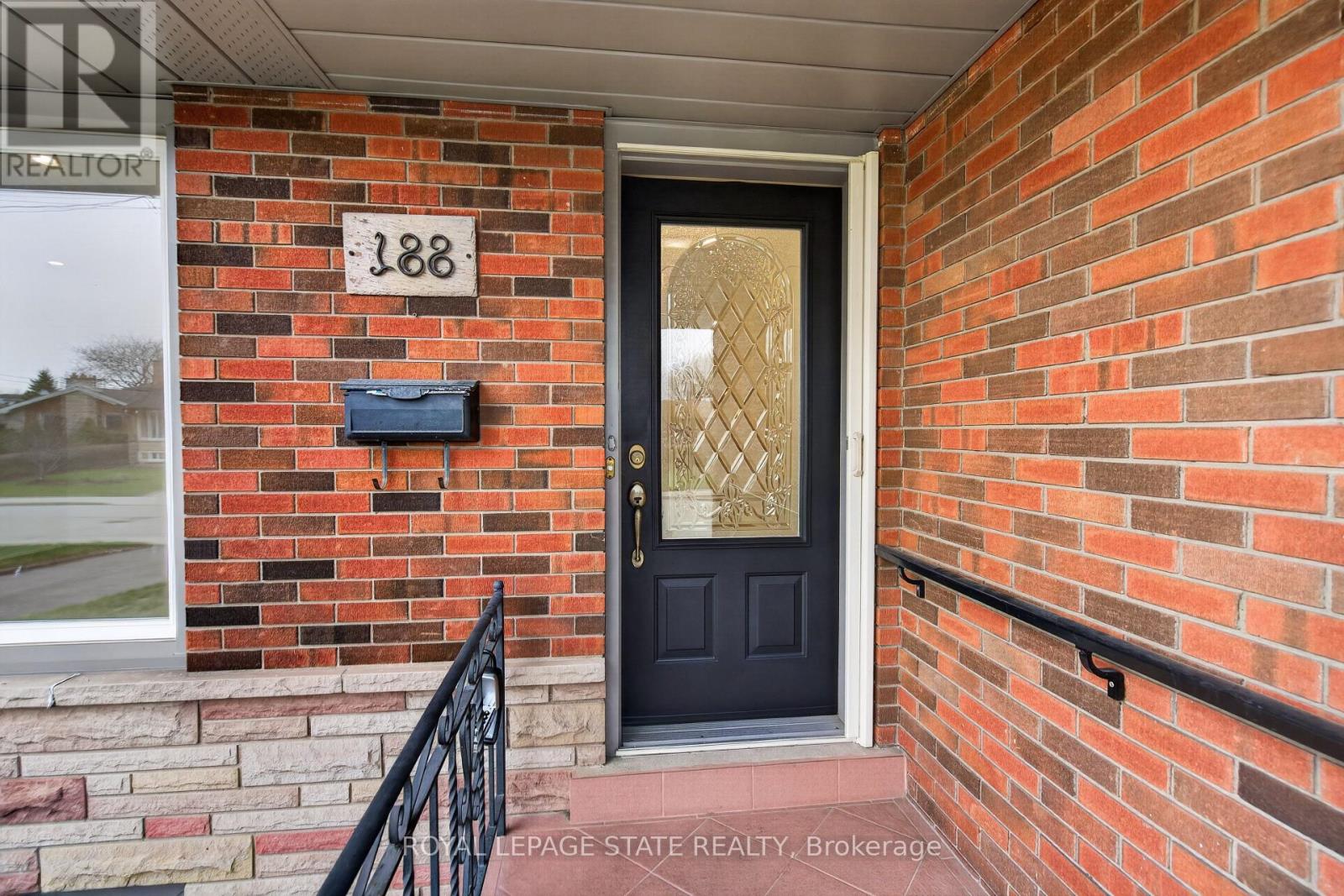 188 Tuxedo Avenue S, Hamilton, Ontario  L8K 2S4 - Photo 4 - X12997900