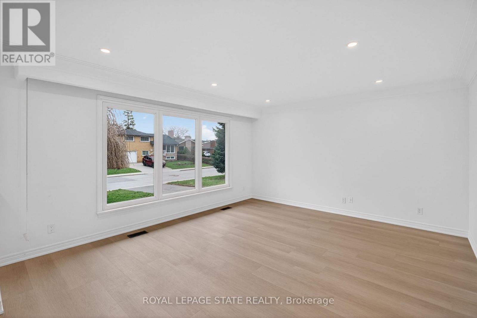 188 Tuxedo Avenue S, Hamilton, Ontario  L8K 2S4 - Photo 7 - X12997900