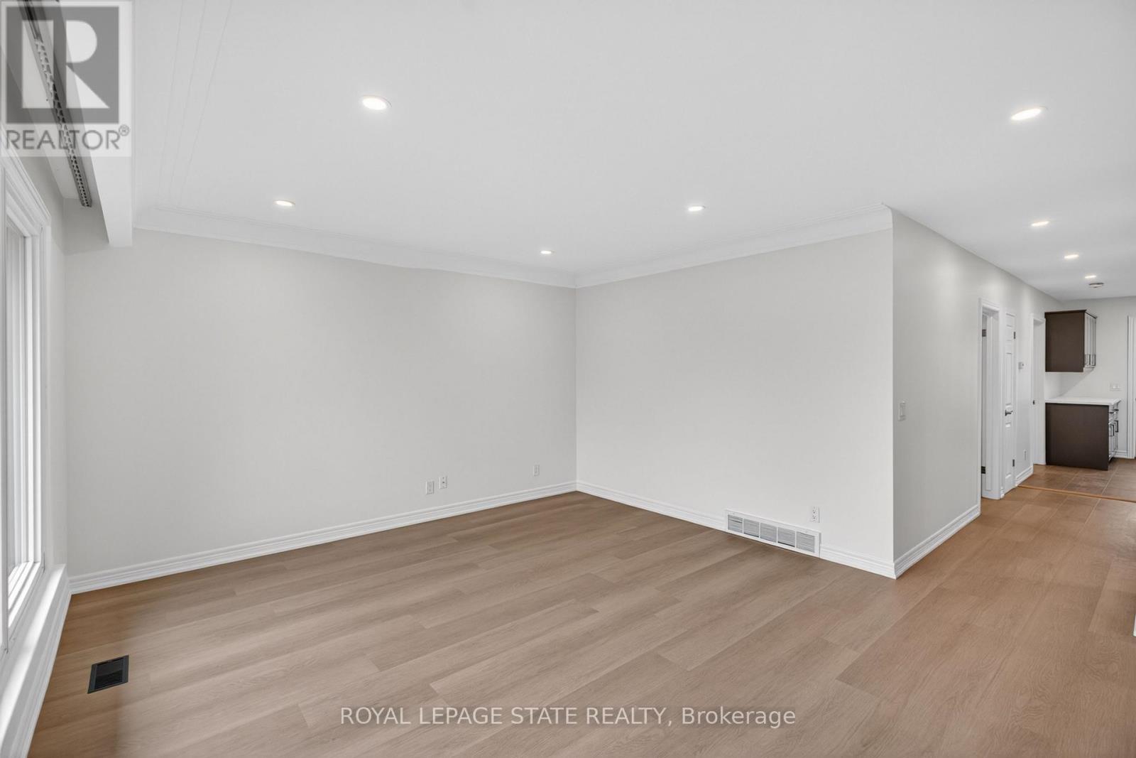 188 Tuxedo Avenue S, Hamilton, Ontario  L8K 2S4 - Photo 8 - X12997900