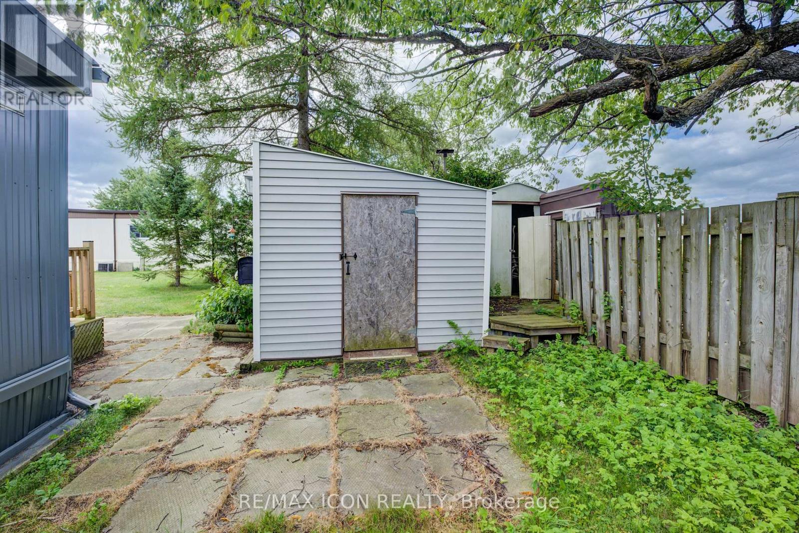 25 Grand Vista Crescent, Wellington North, Ontario  N0G 2L0 - Photo 28 - X12997918