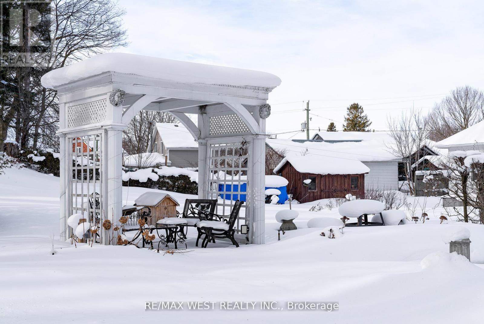 25 Edwin Street W, Meaford, Ontario  N4L 1E4 - Photo 12 - X12997954