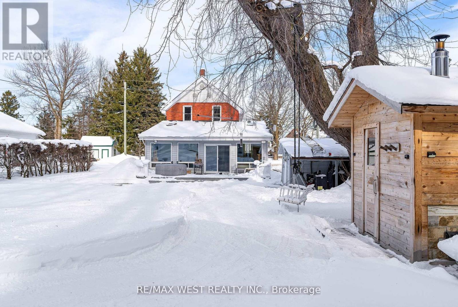 25 Edwin Street W, Meaford, Ontario  N4L 1E4 - Photo 15 - X12997954