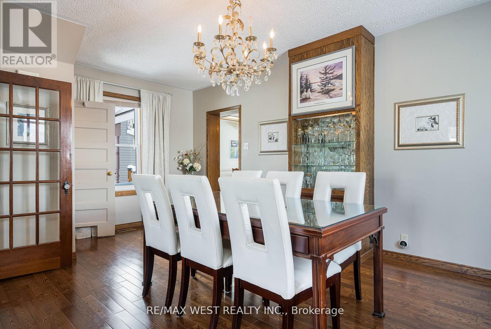 25 Edwin Street W, Meaford, Ontario  N4L 1E4 - Photo 2 - X12997954