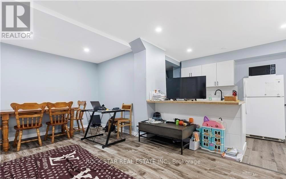 235 Hamilton Road, London East, Ontario  N5Z 1P9 - Photo 33 - X12998064