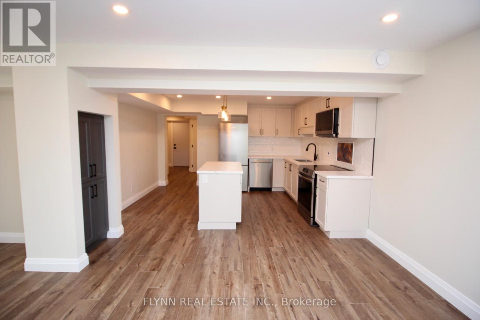 2 - 3008 Young Avenue, Fort Erie, Ontario  L0S 1N0 - Photo 14 - X12998090