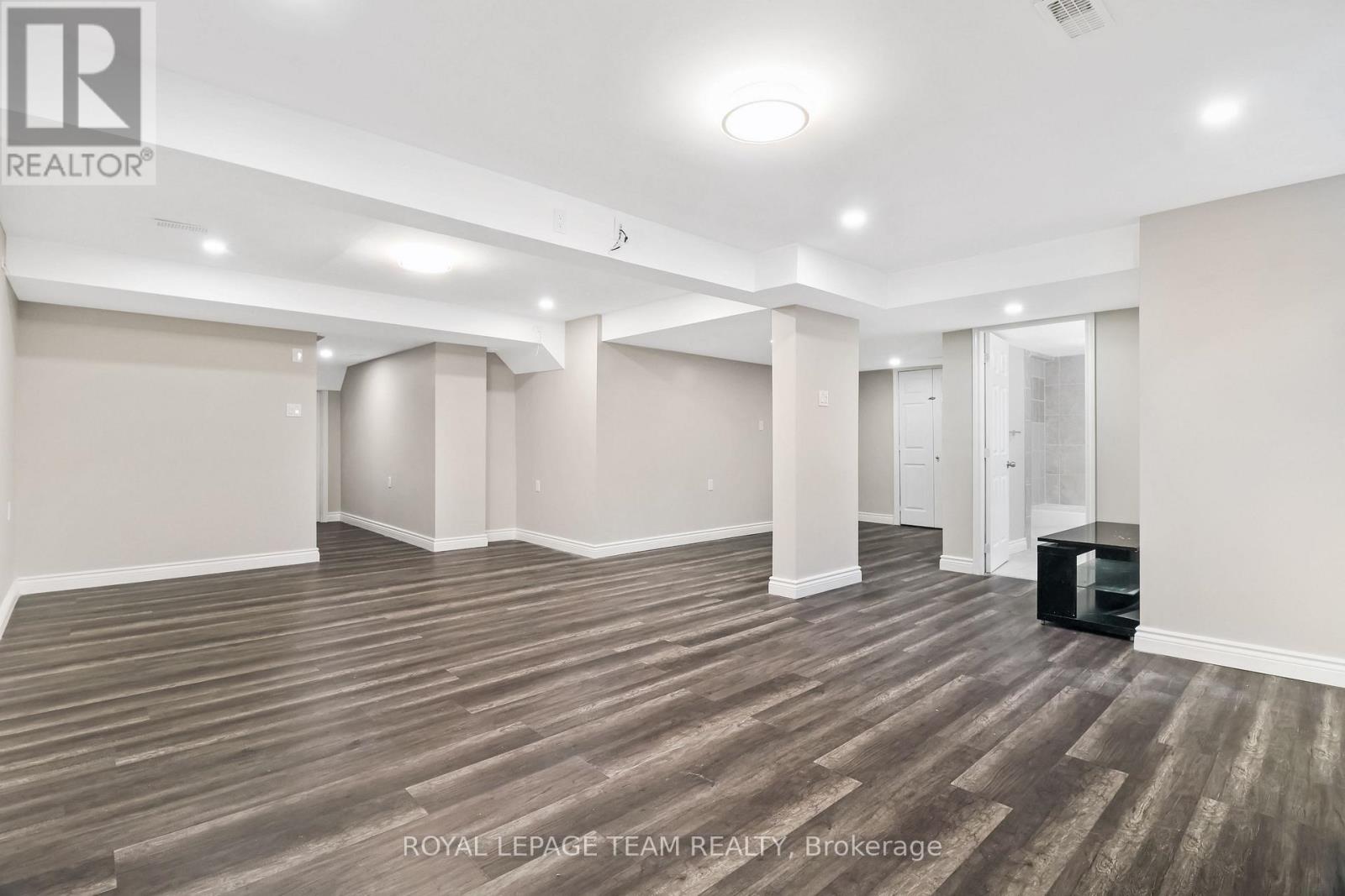 335 Soldats Riendeau Street, Ottawa, Ontario  K2J 6H4 - Photo 26 - X12995980