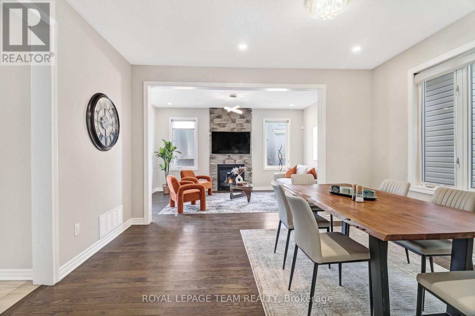 335 Soldats Riendeau Street, Ottawa, Ontario  K2J 6H4 - Photo 7 - X12995980