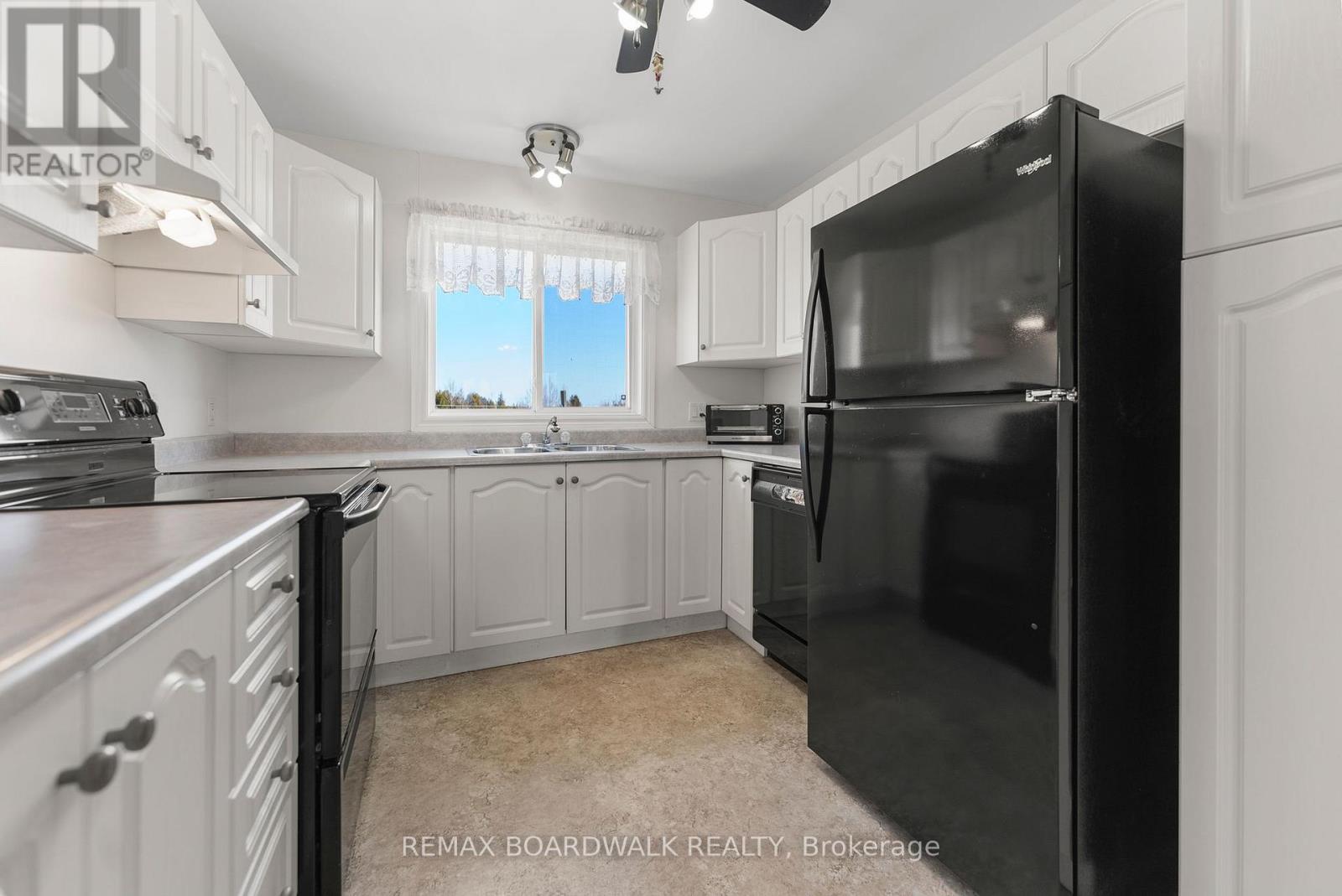 1918 Rosedale Road N, Montague, Ontario  K7A 4S6 - Photo 19 - X12997014