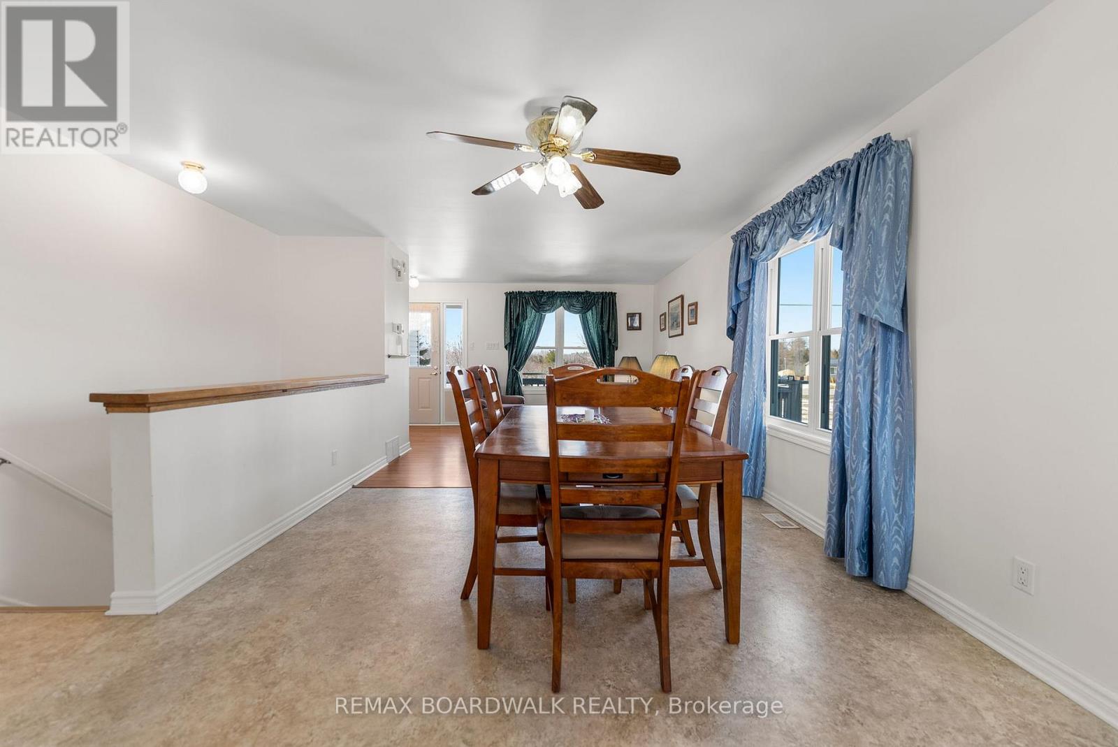 1918 Rosedale Road N, Montague, Ontario  K7A 4S6 - Photo 15 - X12997014