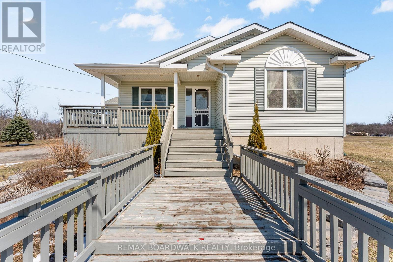 1918 Rosedale Road N, Montague, Ontario  K7A 4S6 - Photo 3 - X12997014