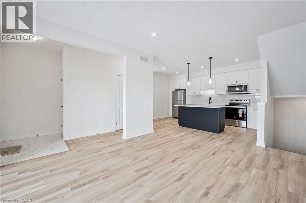 525 Erinbrook Drive Unit# C061, Kitchener, Ontario  N2E 3T1 - Photo 4 - 40803681