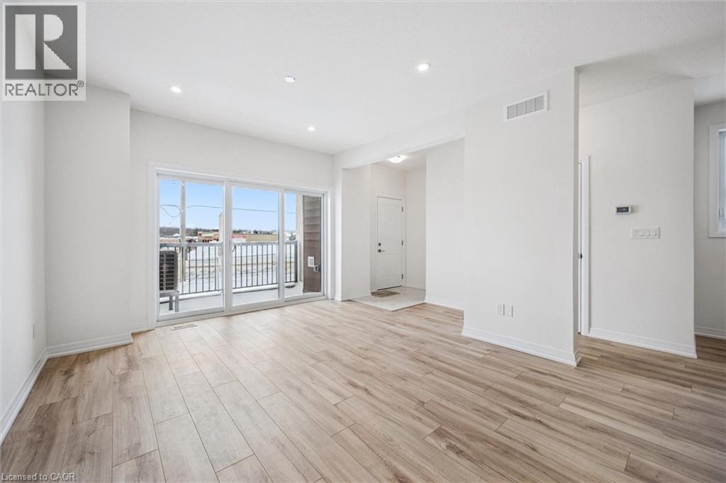 525 Erinbrook Drive Unit# C061, Kitchener, Ontario  N2E 3T1 - Photo 6 - 40803681