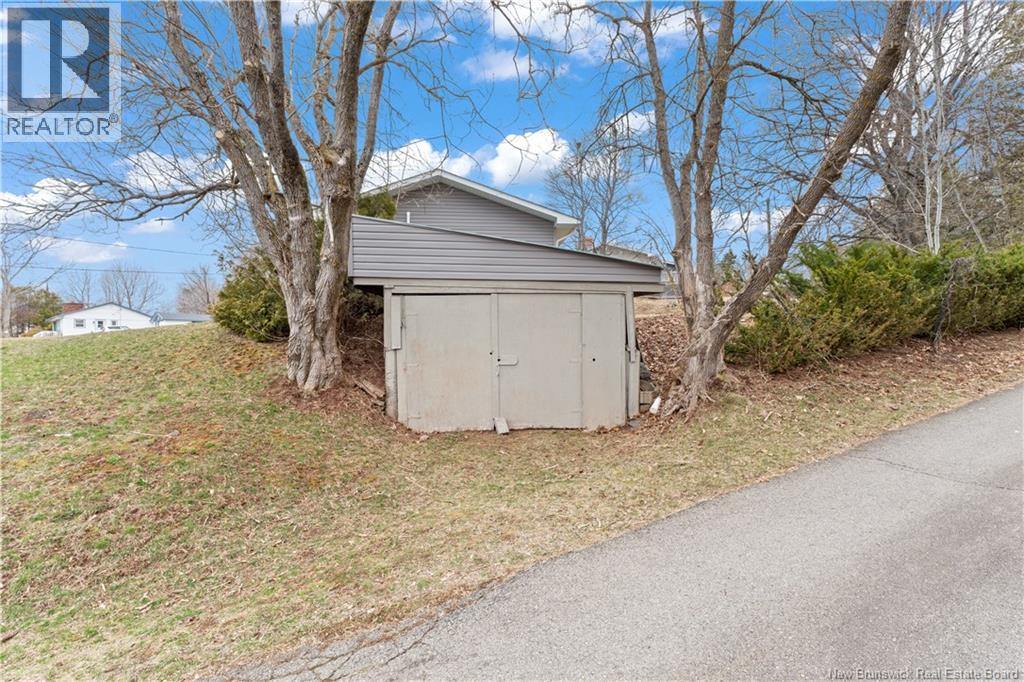 1 Broadview Avenue, Sussex, New Brunswick  E4E 1B9 - Photo 31 - NB137046