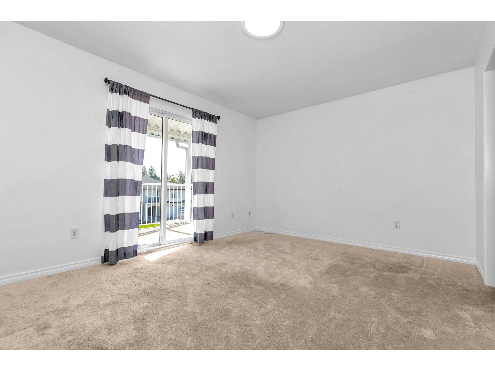 8067 Cedar Street, Mission, British Columbia  V2V 3N2 - Photo 19 - R3110597