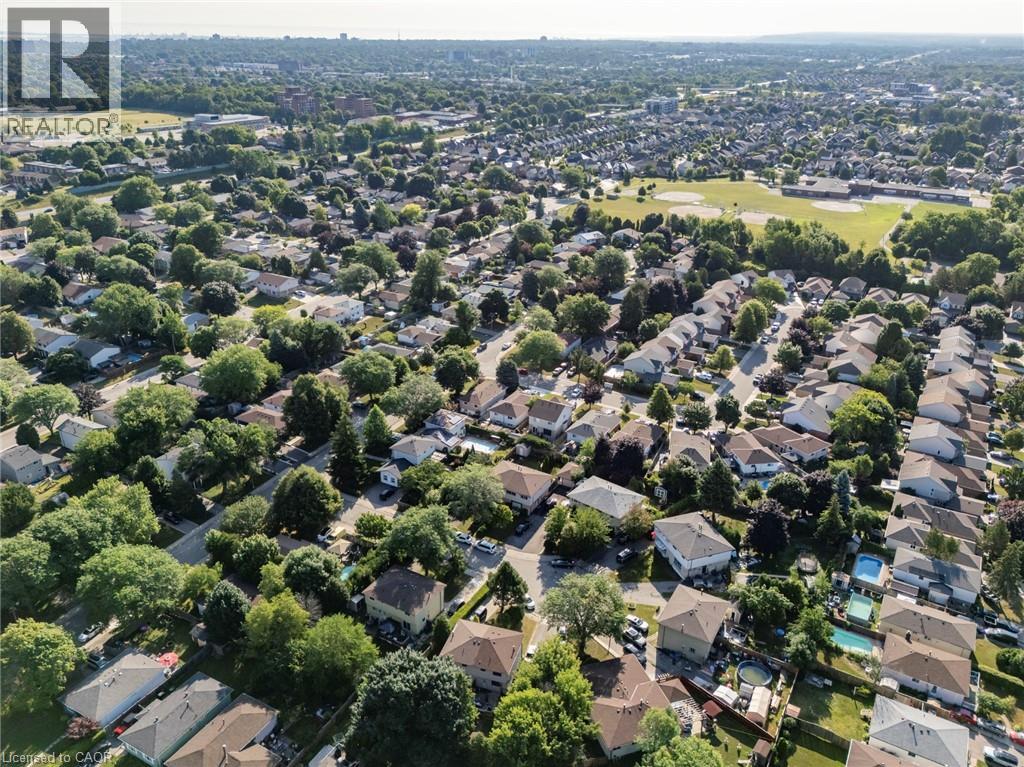 8 Gerrick Court, Hamilton, Ontario  L9C 6H2 - Photo 38 - 40817187