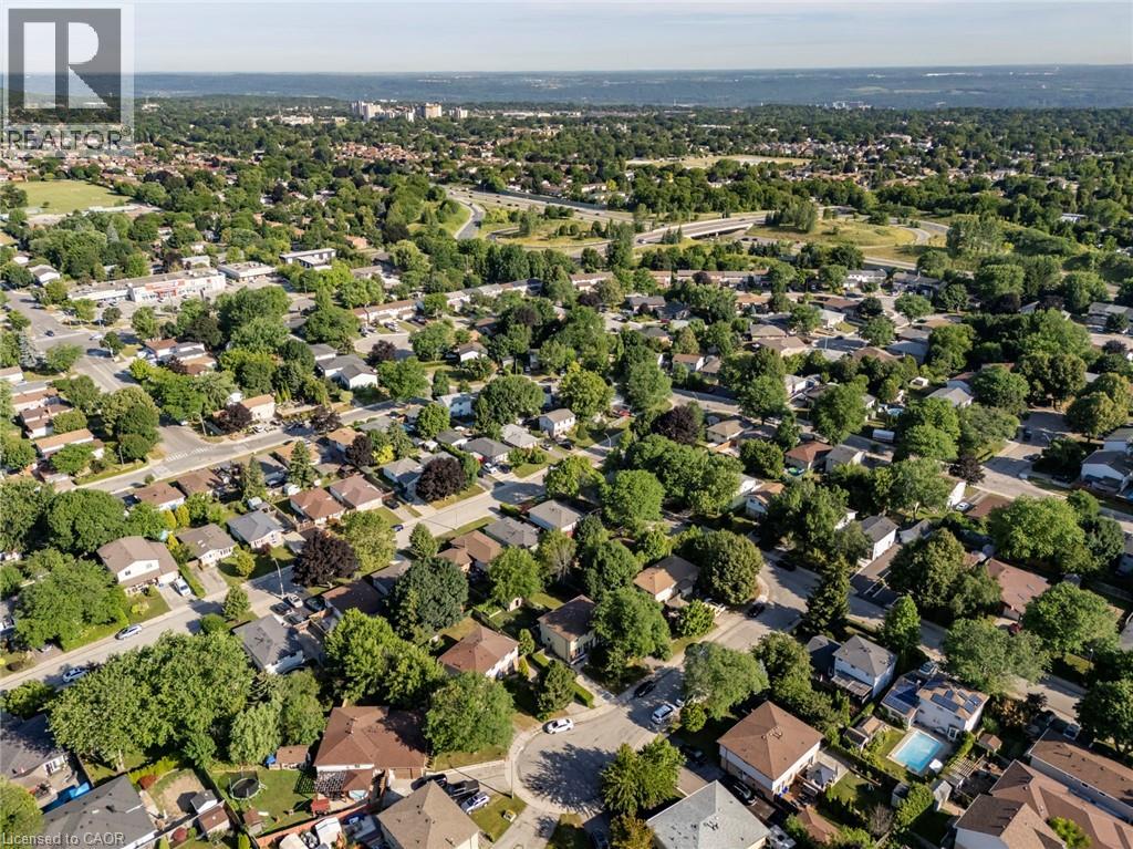 8 Gerrick Court, Hamilton, Ontario  L9C 6H2 - Photo 40 - 40817187