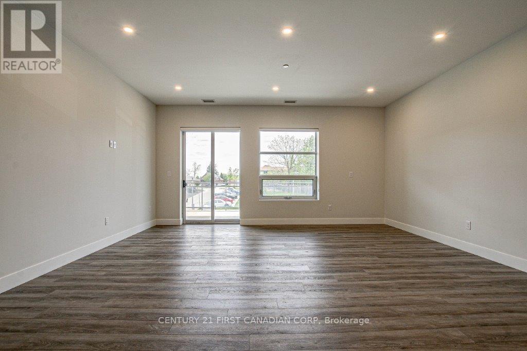 305 - 1696 Fiddlehead Place, London North, Ontario  N6G 5M6 - Photo 4 - X12998210