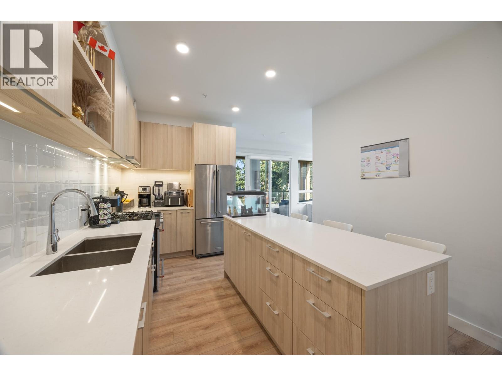 208 741 Anskar Court, Coquitlam, British Columbia  V3J 0N3 - Photo 11 - R3110542