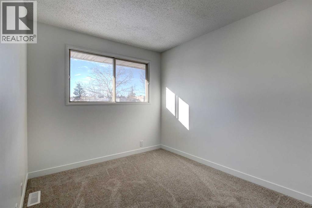 53b Fonda Green Se, Calgary, Alberta  T2A 5S4 - Photo 21 - A2299210