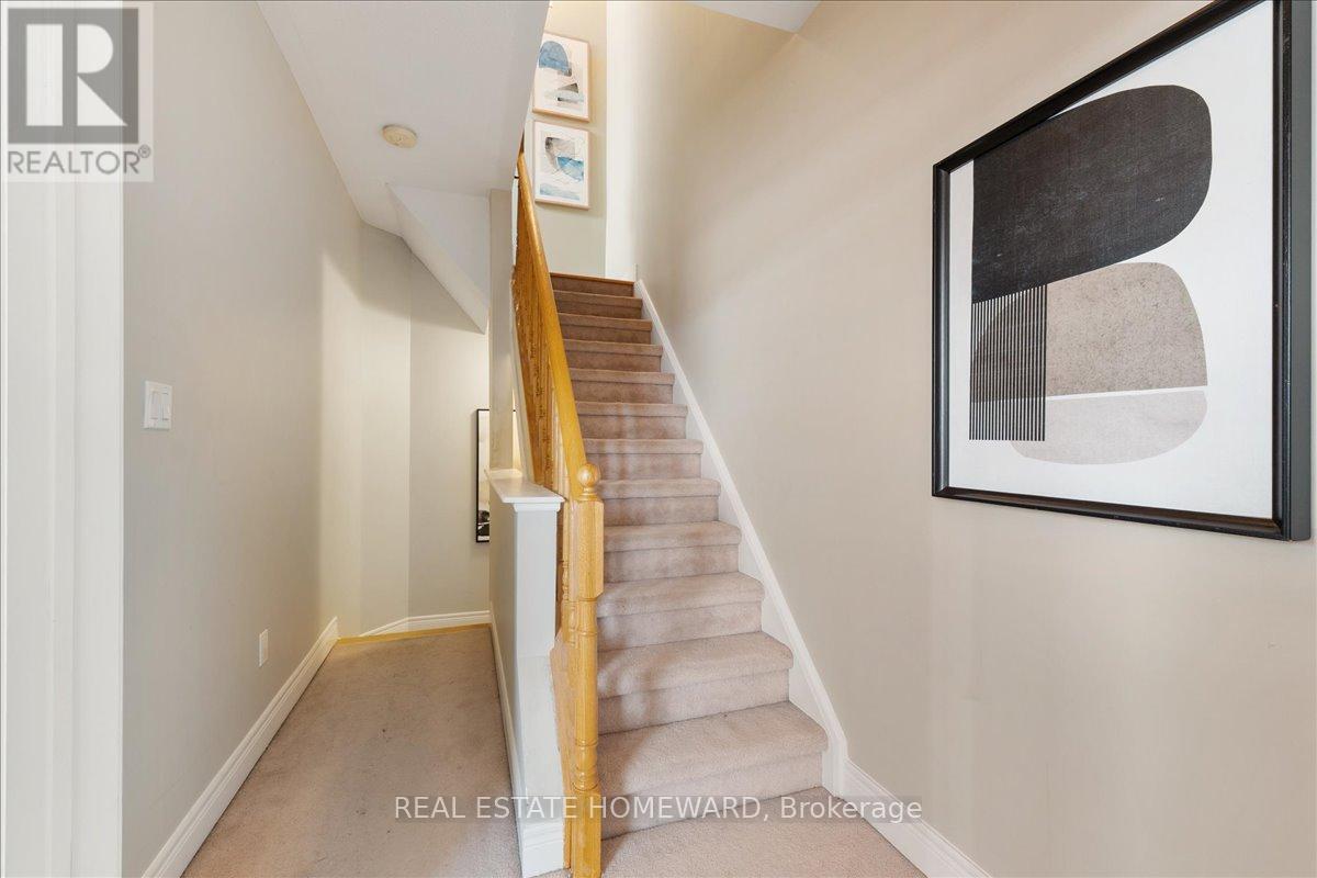 14 Fairhead Mews, Toronto, Ontario  M4E 3Y4 - Photo 28 - E12959282