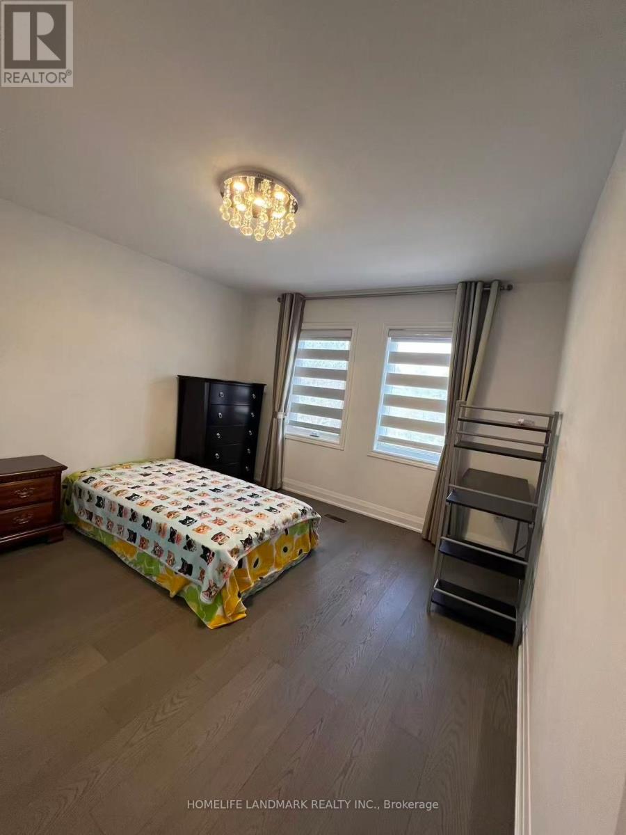 119 Fern Valley Crescent, Richmond Hill, Ontario  L4E 2K3 - Photo 16 - N12993904