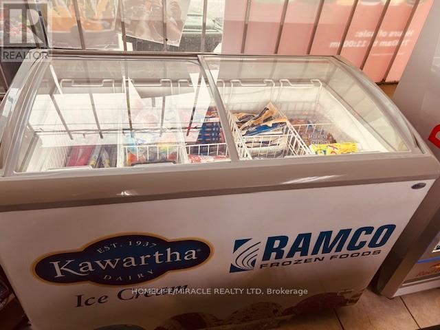 1364 Bathurst Street, Toronto, Ontario  M5R 3H7 - Photo 30 - C12909202