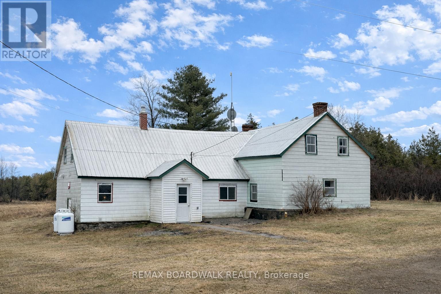 175 PRESCOTT ROAD, Montague, Ontario