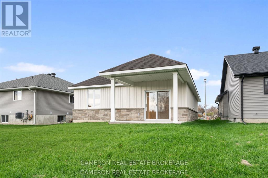 3149 Mauricy Street, Cornwall, Ontario K6K 0A1 - Photo 20 - X12998134