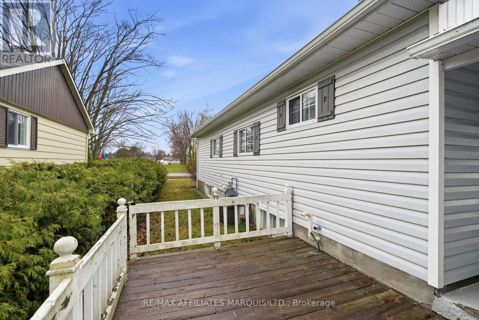 36 Maple Street, South Stormont, Ontario K0C 1P0 - Photo 31 - X12998212