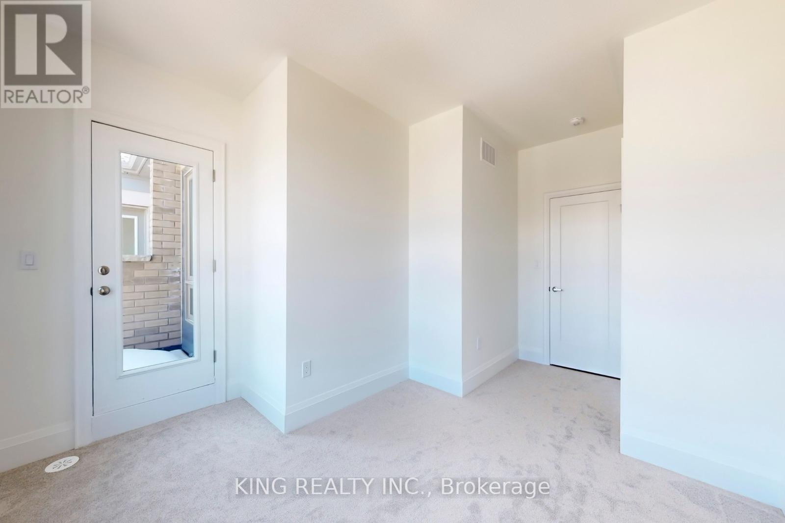 3320 Taha Gardens, Oakville, Ontario  L6M 4K1 - Photo 21 - W12995578