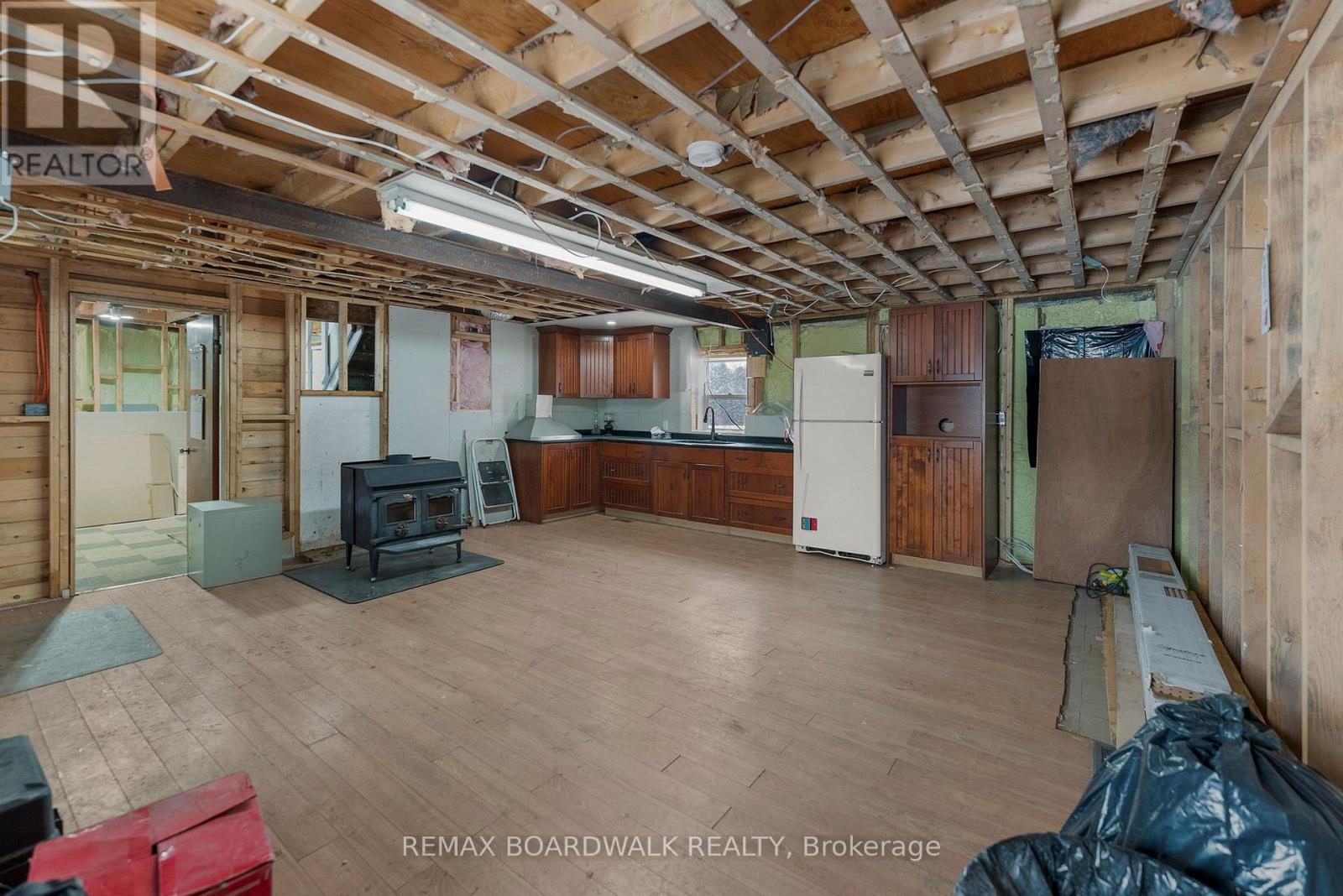 175 Prescott Road, Montague, Ontario K7A 4S6 - Photo 8 - X12739024