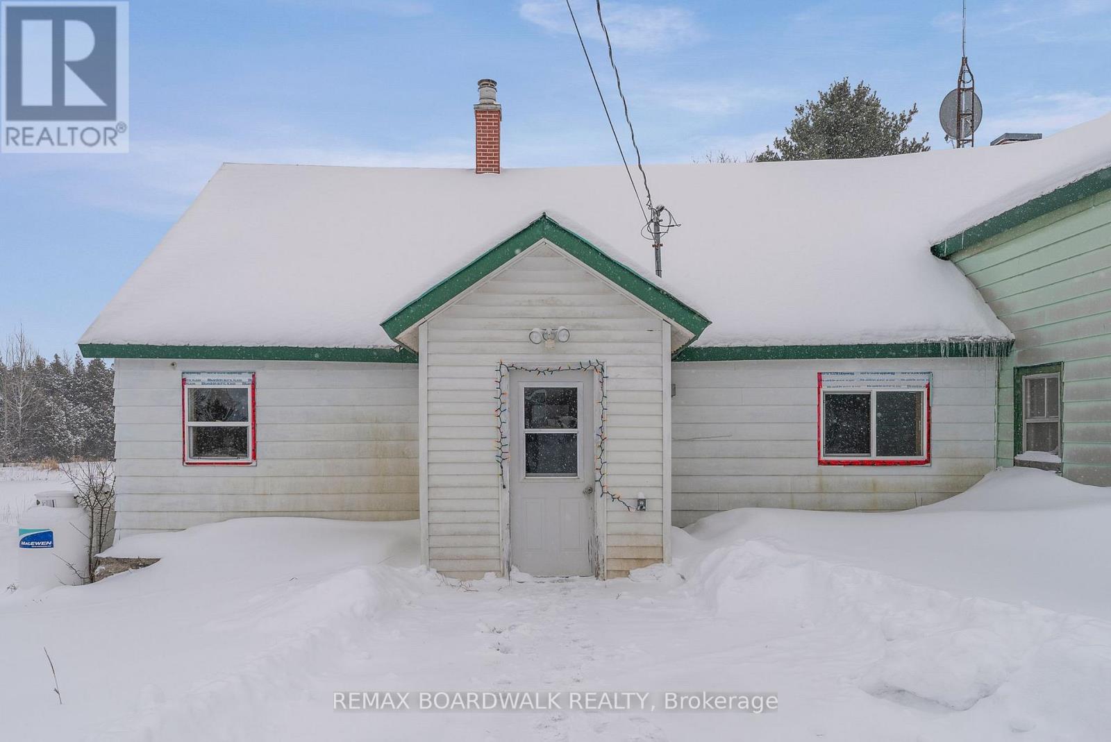175 Prescott Road, Montague, Ontario K7A 4S6 - Photo 7 - X12739024
