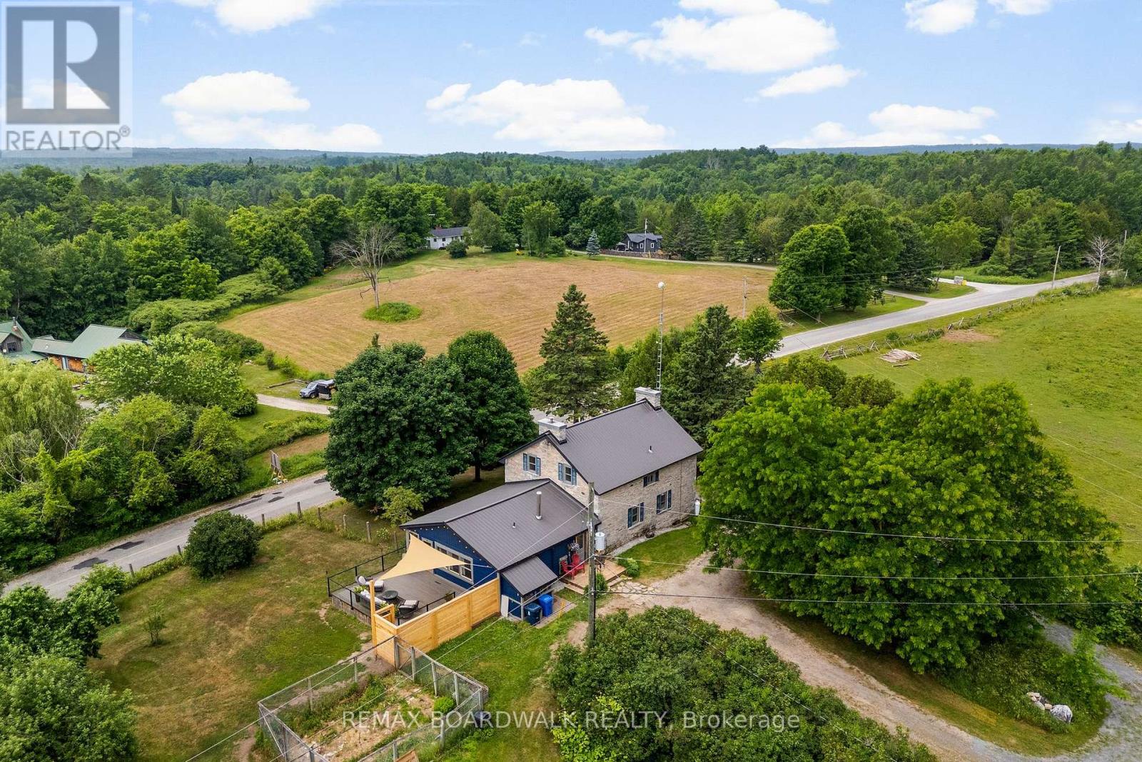 1415 Sheridan Rapids Road, Lanark Highlands, Ontario  K0G 1K0 - Photo 3 - X12839204