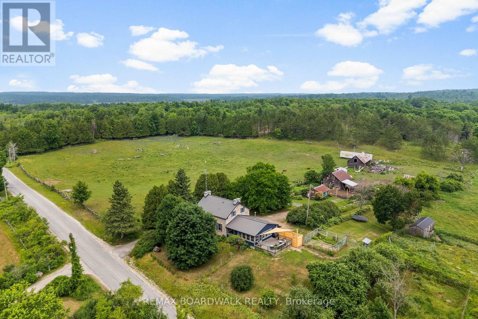 1415 Sheridan Rapids Road, Lanark Highlands, Ontario  K0G 1K0 - Photo 5 - X12839204