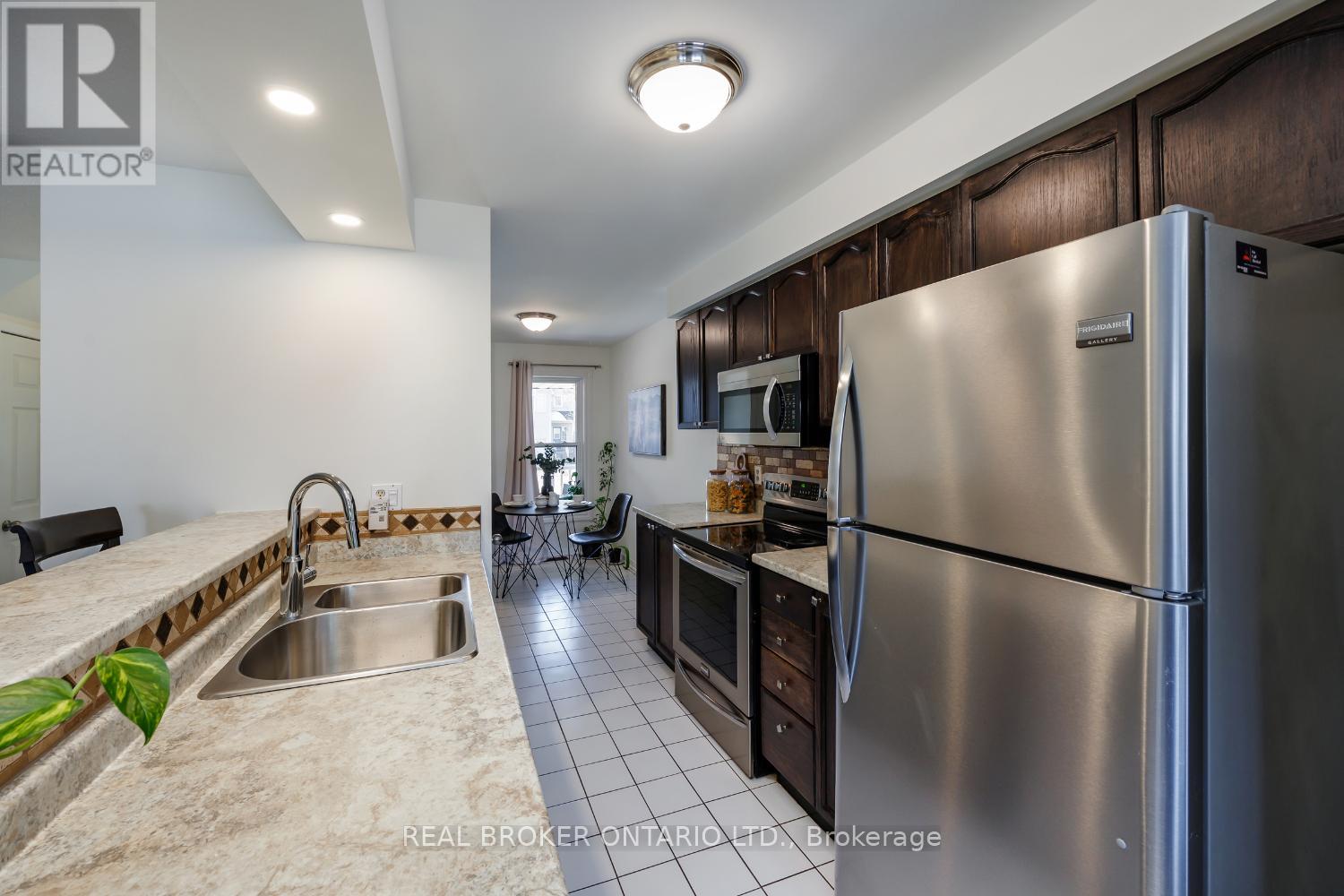 78 Shady Lane Crescent, Clarington, Ontario  L1C 5B1 - Photo 7 - E12998118