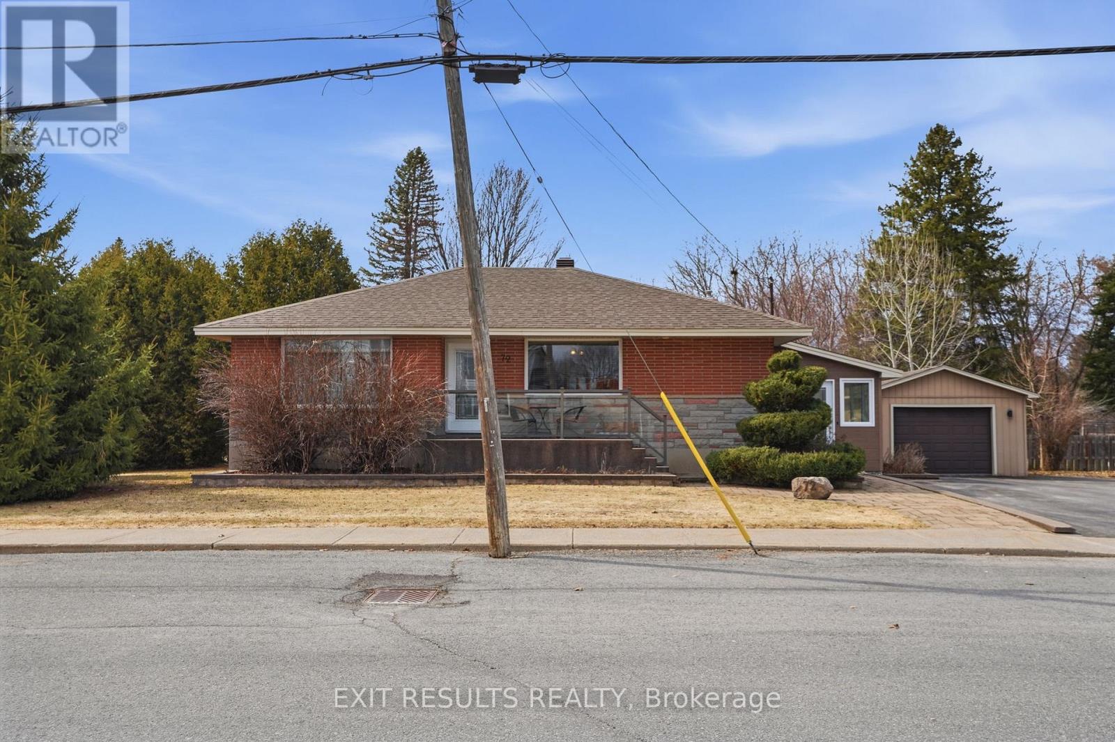 72 Main Street, The Nation, Ontario K0A 2M0 - Photo 2 - X12994378