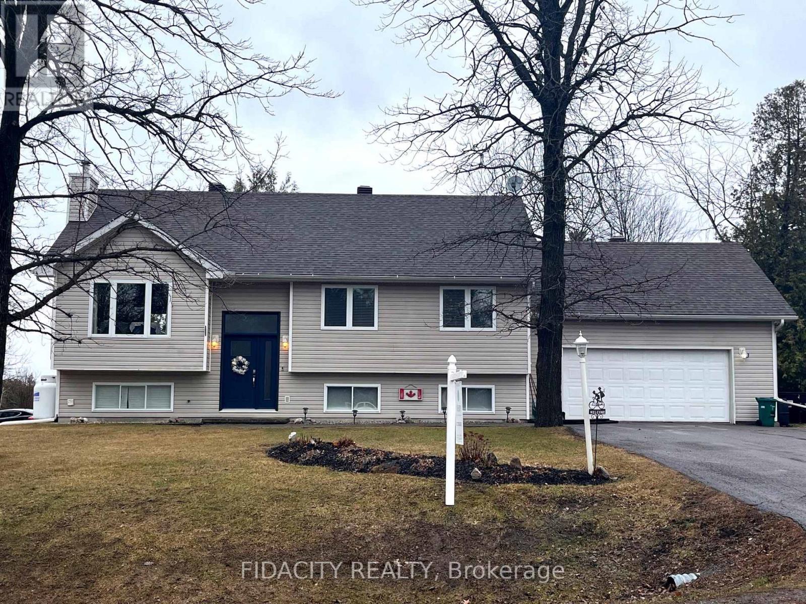 266 CLIFFORD CAMPBELL STREET, Ottawa, Ontario