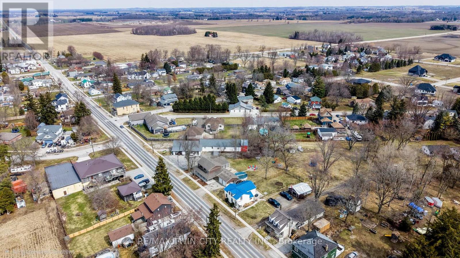 76 Baird Street, Blandford-Blenheim, Ontario N0J 1B0 - Photo 45 - X12934596