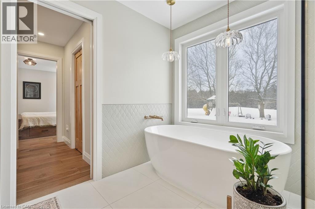 8687 Wellington Rd 22, Rockwood, Ontario  N0B 2K0 - Photo 25 - 40820320