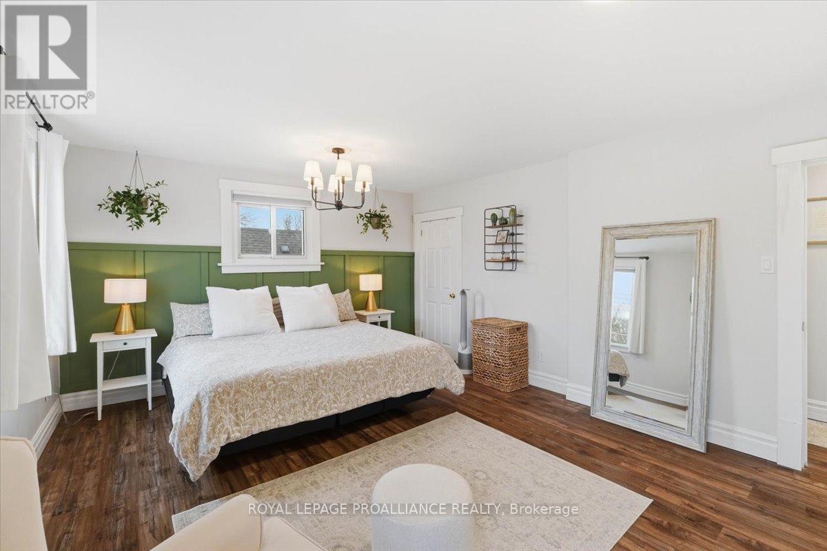 18 Brassey Street, Belleville, Ontario  K8N 2R3 - Photo 29 - X12998124