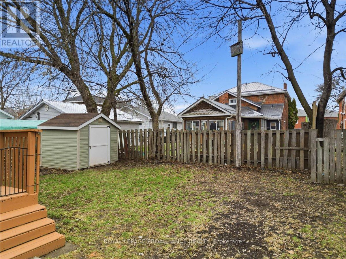 18 Brassey Street, Belleville, Ontario  K8N 2R3 - Photo 41 - X12998124