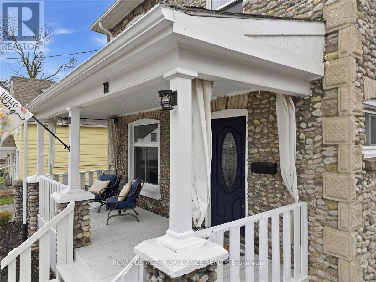 18 Brassey Street, Belleville, Ontario  K8N 2R3 - Photo 5 - X12998124