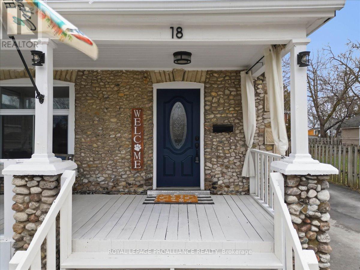 18 Brassey Street, Belleville, Ontario  K8N 2R3 - Photo 6 - X12998124