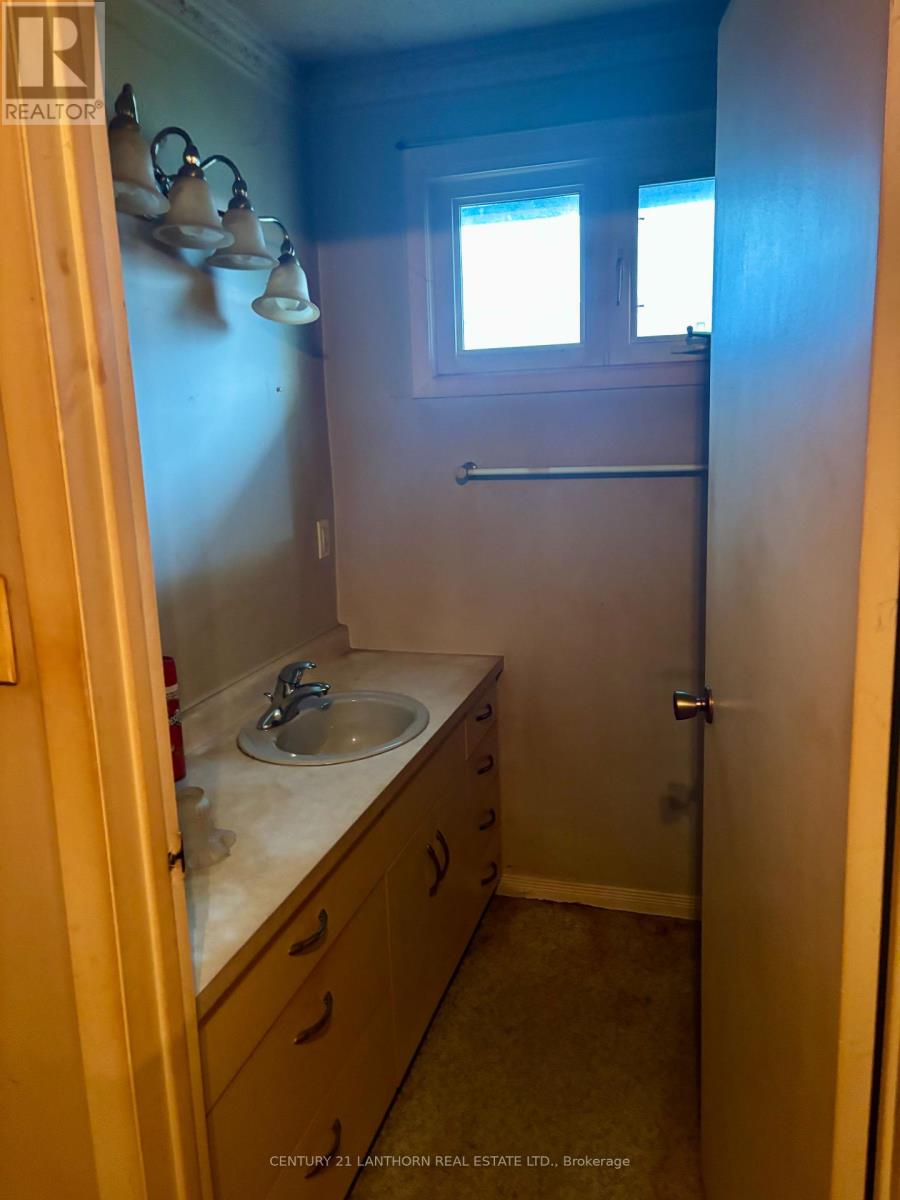 14 Spring Street, Prince Edward County (Picton Ward), Ontario  K0K 2T0 - Photo 11 - X12998168