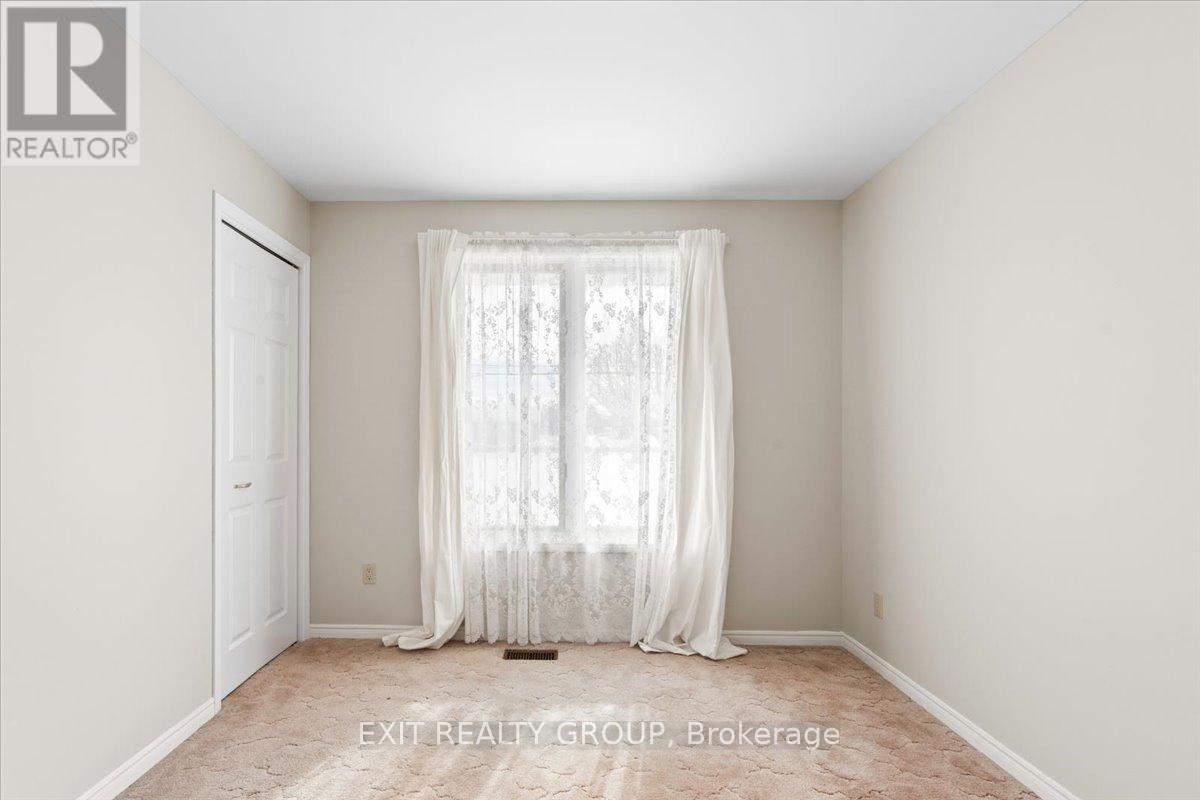 1162 County Rd 3, Prince Edward County, Ontario  K8N 4Z1 - Photo 14 - X12998226