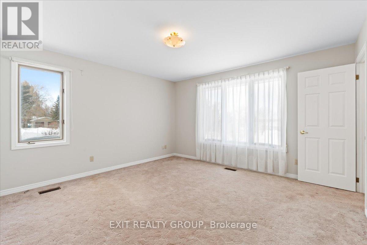 1162 County Rd 3, Prince Edward County, Ontario  K8N 4Z1 - Photo 18 - X12998226