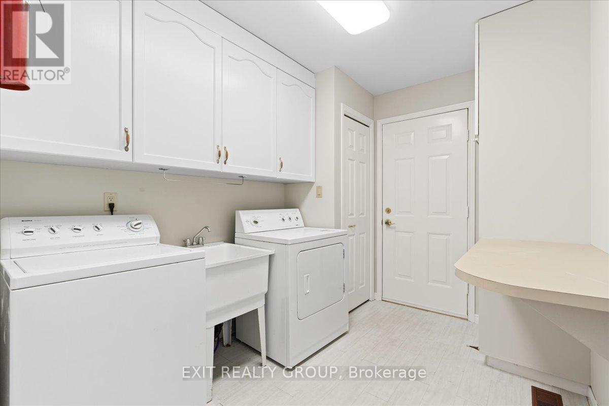 1162 County Rd 3, Prince Edward County, Ontario  K8N 4Z1 - Photo 21 - X12998226