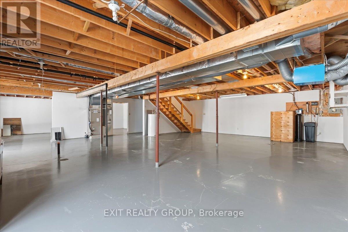 1162 County Rd 3, Prince Edward County, Ontario  K8N 4Z1 - Photo 23 - X12998226